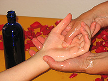 Ayurveda-Massage für Frauen in Freiburg